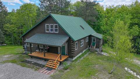 689 Hard Scrabble Road, Sweden, ME 04088