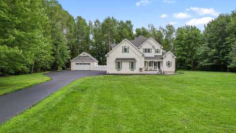 52 Vista Ridge, Glenburn, ME 04401