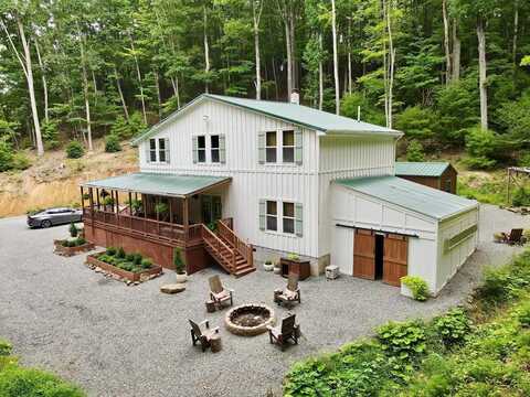 18344 Beckley Road, CAMP CREEK, WV 25822