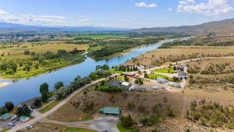 84 River Road, Townsend, MT 59644