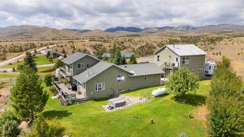 84 River Road, Townsend, MT 59644