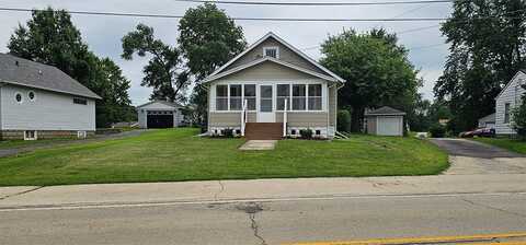 1618 W 4th Street W, Dixon, IL 61021