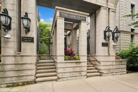 123 W Oak Street, Chicago, IL 60610