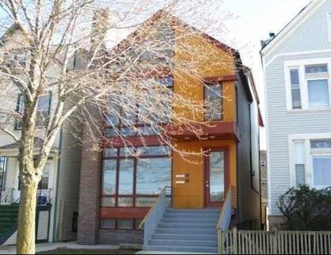 1623 W Wolfram Street, Chicago, IL 60657