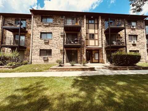 122 Klein Creek Court, Carol Stream, IL 60188