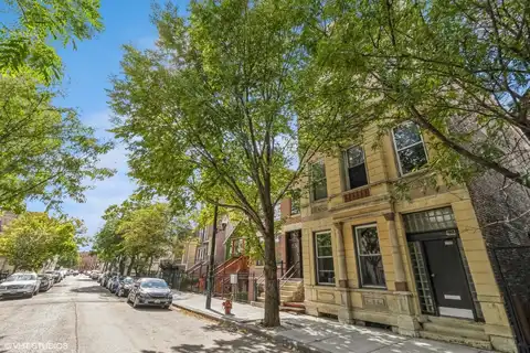 1722 S Desplaines Street, Chicago, IL 60616