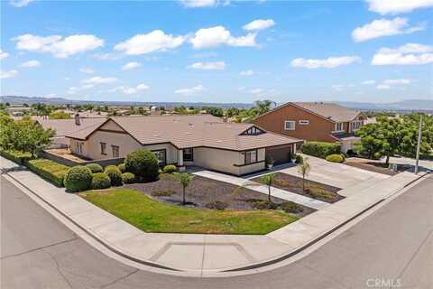 7803 Calle Carrisa Street, Highland, CA 92346