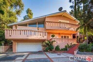 3540 N Knoll Drive, Los Angeles, CA 90068