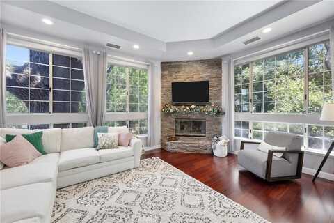 23163 Mulholland Drive, Woodland Hills, CA 91364