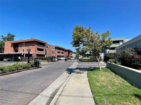 1010 E Washington Avenue, Escondido, CA 92025
