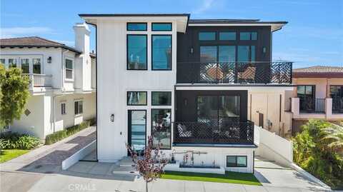 926 17th St, Hermosa Beach, CA 90254