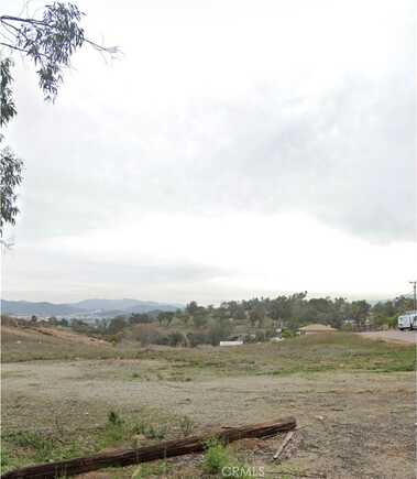 9 Gunder, Lake Elsinore, CA 92530
