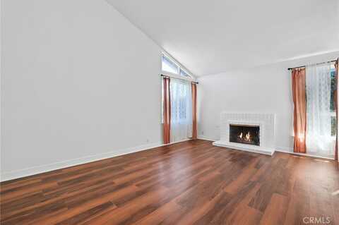 9882 Hot Springs Drive, Huntington Beach, CA 92646