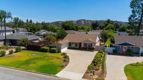 750 E Mountain View Avenue, Glendora, CA 91741