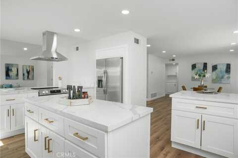 4566 Hancock Circle, Oceanside, CA 92056