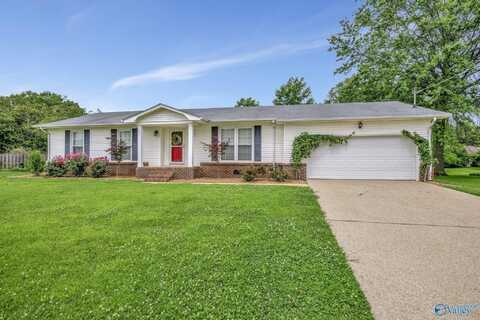 10307 Leicester Drive, Huntsville, AL 35803