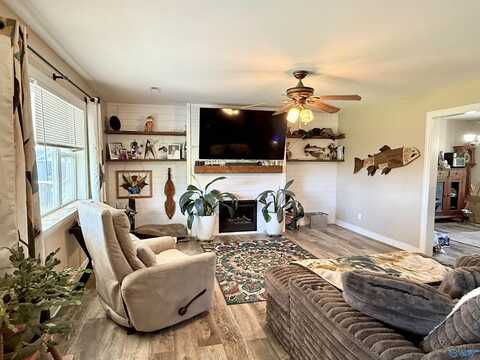 undefined, Scottsboro, AL 35768