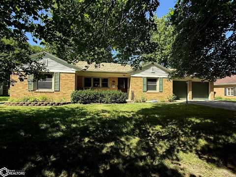 304 Edgewood Avenue, Jefferson, IA 50129