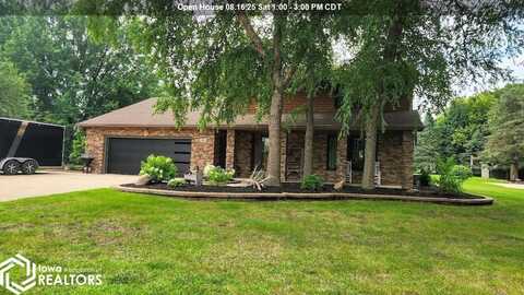 2814 1st Street SW, Mason City, IA 50401