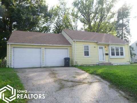 2201 Burlington Avenue, Burlington, IA 52601