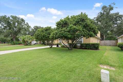 389 MAPLEWOOD Drive, Jacksonville, FL 32259
