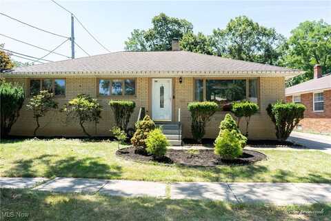 10401 Glen Daniel Circle, Brooklyn, OH 44144