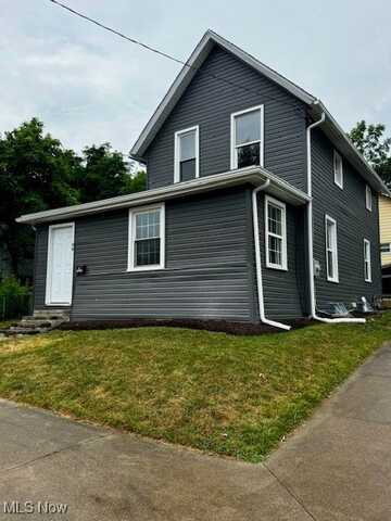 90 Nickel Street, Akron, OH 44303