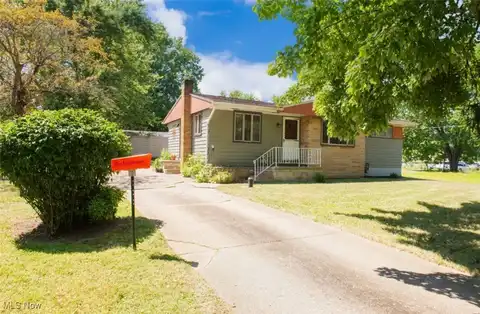 5612 Belmont Avenue, Liberty Township, OH 44505