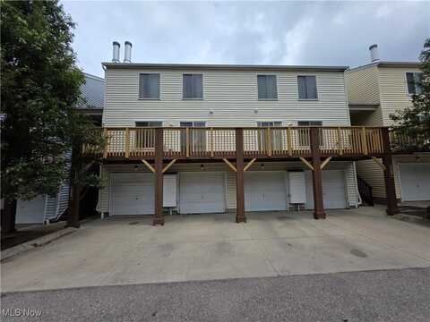 22262 River Walk Road, Rocky River, OH 44116