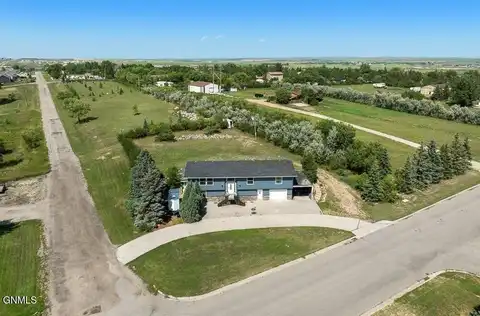 30 70th Street East, Williston, ND 58801