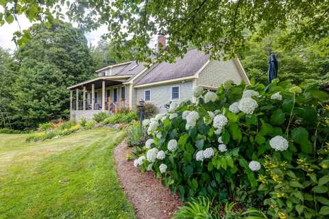 527 Black Bear Run, Stowe, VT 05672