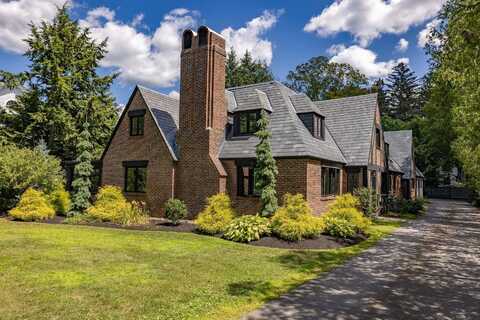 20 Pine Street, Exeter, NH 03833