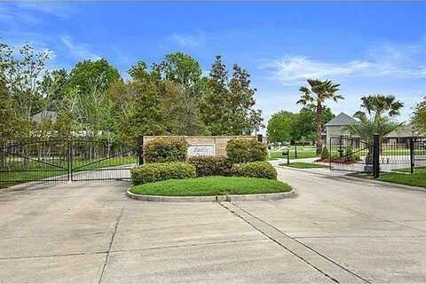 2005 EMILIE OAKS Drive, Meraux, LA 70075