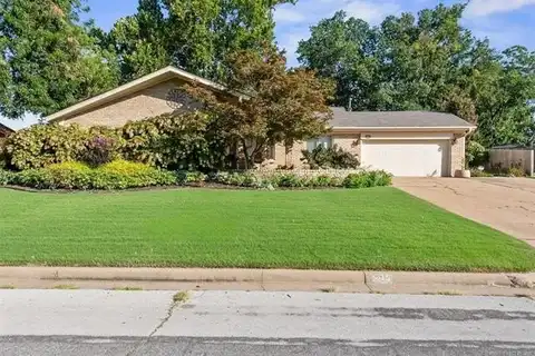 5912 E 50th Street, Tulsa, OK 74135