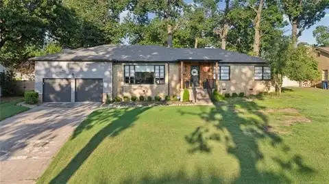3425 S Zunis Avenue, Tulsa, OK 74105