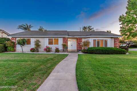 1096 Foxenwood Drive, Santa Maria, CA 93455