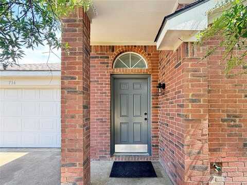 716 Rowdy Drive, Royse City, TX 75189