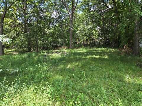 404 S Main, Bonham, TX 75418