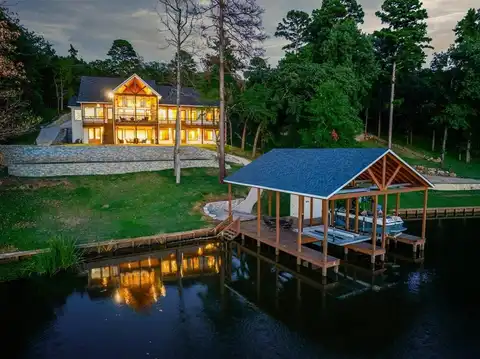 800 Camp Cypress Trail, Winnsboro, TX 75494