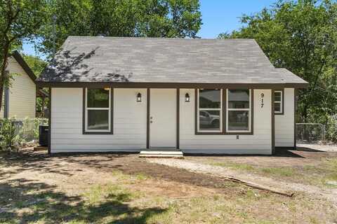 917 N Wood Street, Denton, TX 76209
