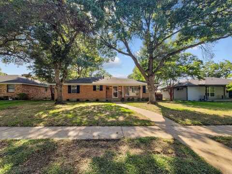 2109 Lansdowne Drive, Garland, TX 75040