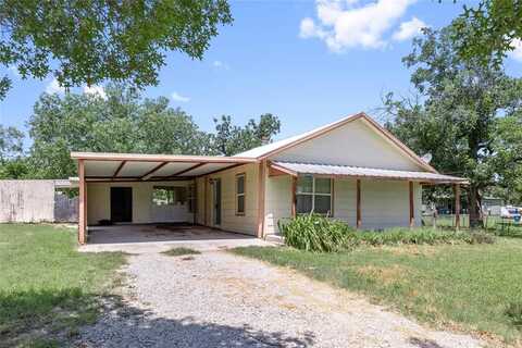 624 S Comanche Drive, De Leon, TX 76444