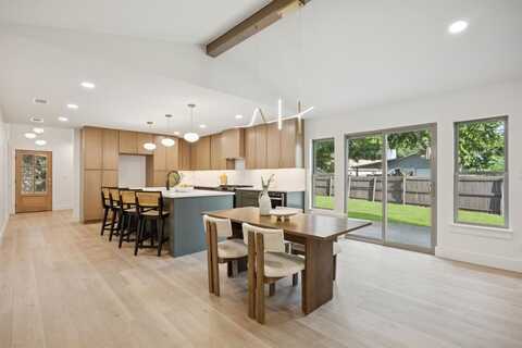 2807 Boeing Court, Dallas, TX 75228