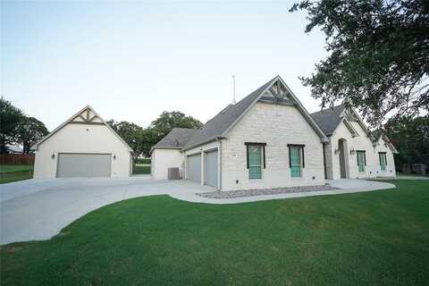 1945 County Road 1111, Decatur, TX 76234