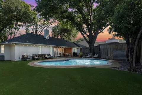5704 Winding Woods Trail, Dallas, TX 75227