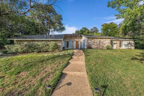8900 Valley Brook Circle, Woodway, TX 76712