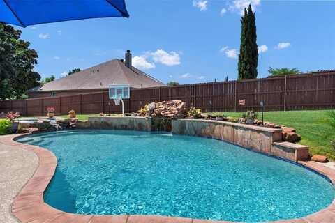 9327 Dosier Cove E, Fort Worth, TX 76179