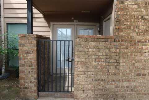 9817 Walnut Street, Dallas, TX 75243