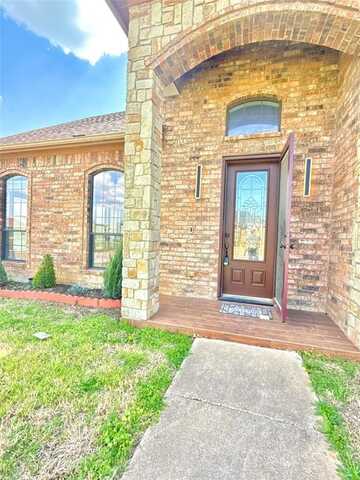 860 Bentwater Parkway, Grand Prairie, TX 75104