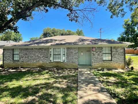 2200 Ridgeview Street, Fort Worth, TX 76119